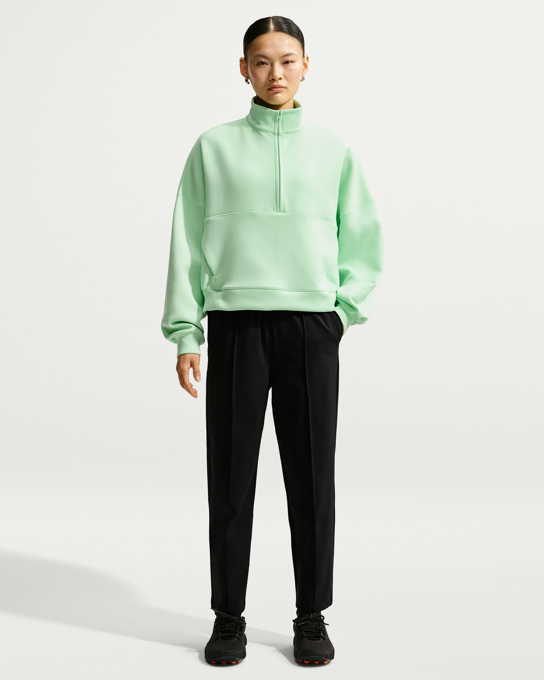 Nike 24.7 PerfectStretch Women's Dri-FIT High-Rise Tapered Pants